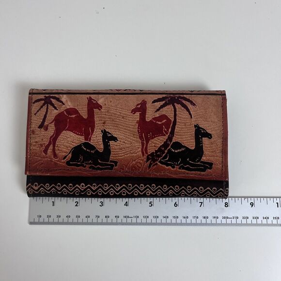 Shantiniketan Wallet Womens Leather Embossed Boho Desert Camel Safari Indian - Picture 9 of 12